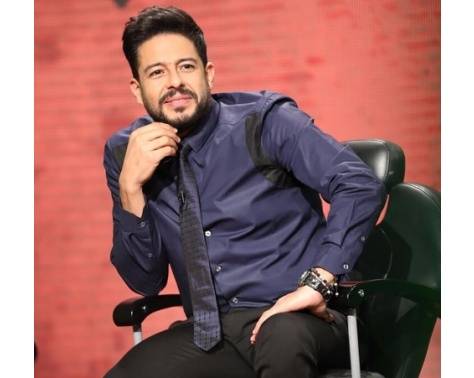 محمد حماقي يخرج عن صمته ويكشف عن رأيه من تصريح شيرين حول عمرو دياب !