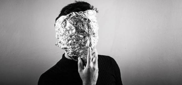 مفاجأة - ورق الألومنيوم لمعالجة الحروق و التخلص من الآلام