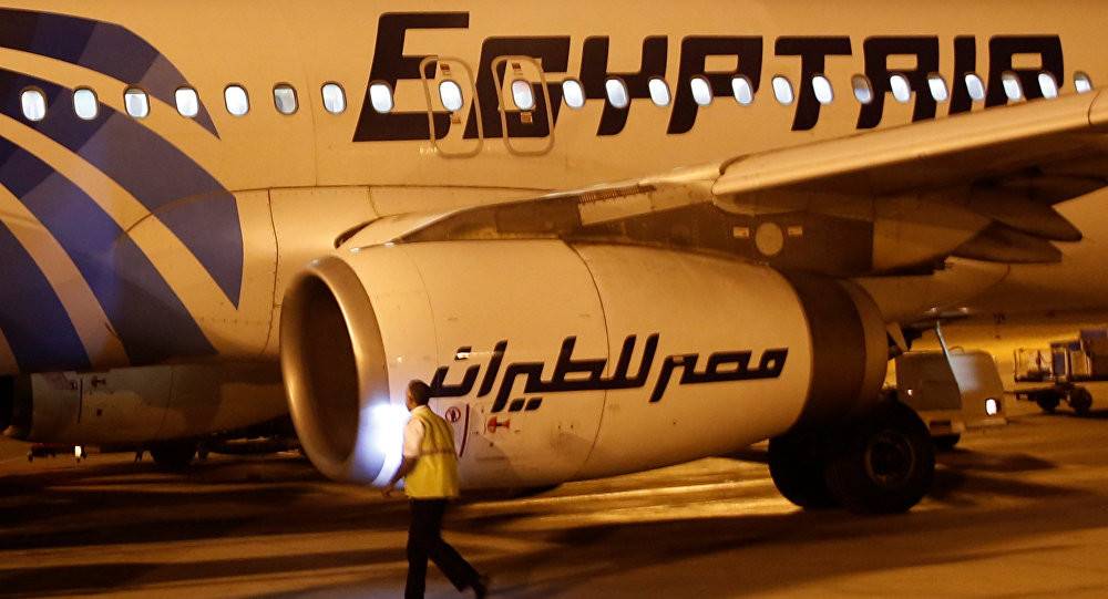هبوط طائرة عربية في فرانكفورت.. بسبب وعكة!
