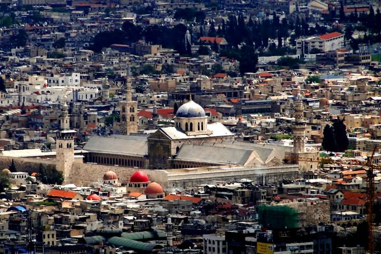 إصابة طفل جراء استهداف المجموعات المسلحة  بقذيفة هاون شارع خالد بن الوليد في مدينة دمشق