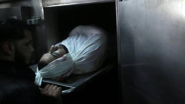 حماس تتوعد إسرائيل بالرد على اغتيال أحد قادتها