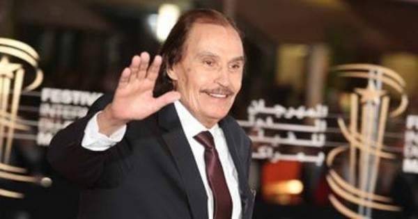 تعرض زوجة عزت العلايلي لأزمة صحية ونقلها للمستشفى!