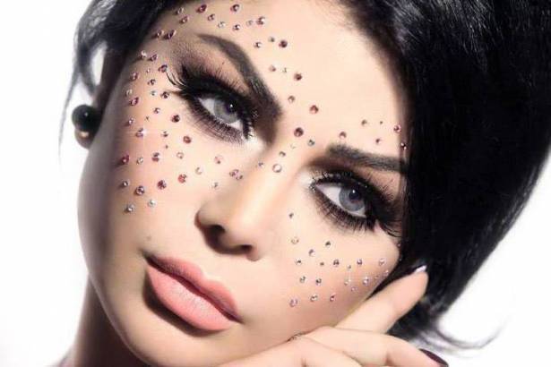بالصورة.. هيفا بإطلالة صاروخية مثيرة !