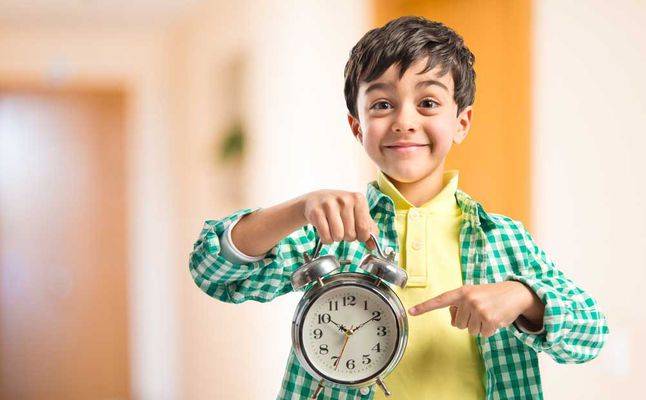 اعتمدي هذه الطرق لتعليم الساعة للاطفال باللغة العربية!