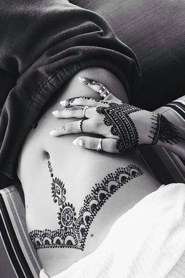 بالصور.. أجمل رسومات حناء للعروس