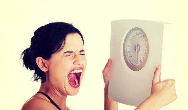 7 أخطاء ترتكبينها عند قياس وزنك تعطيك نتيجة خاطئة!!