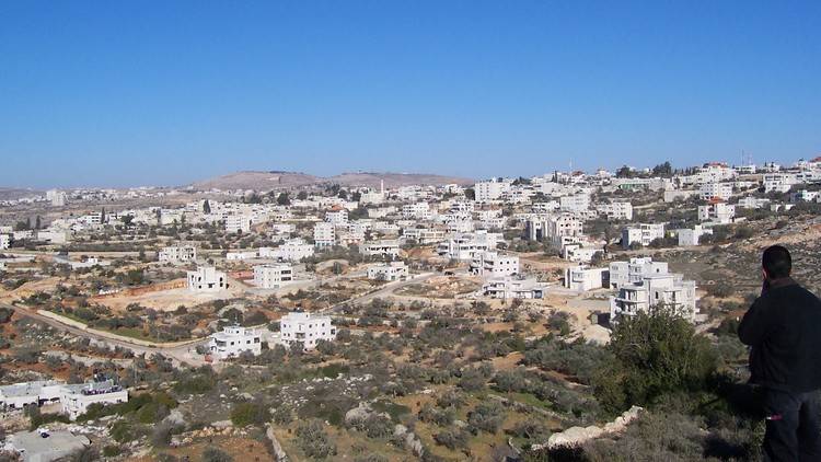 الجيش السوري يتصدى لهجوم على القلمون الغربي