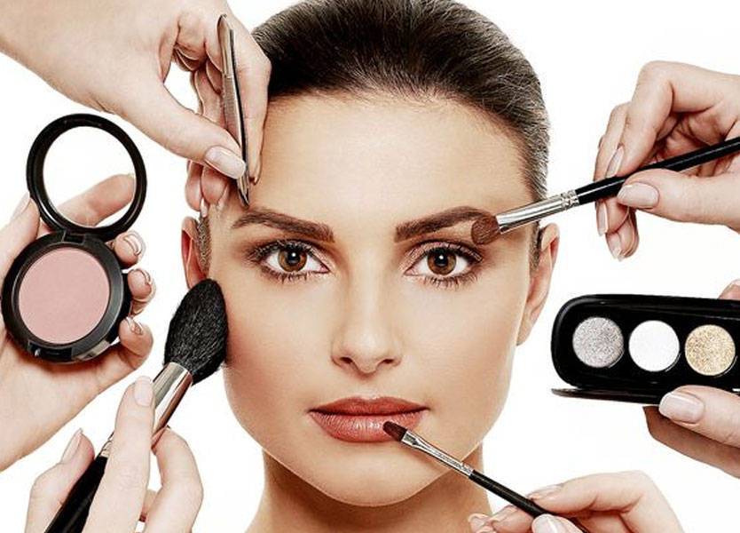 ‫ما علاقة مستحضرات التجميل بالسرطان؟
