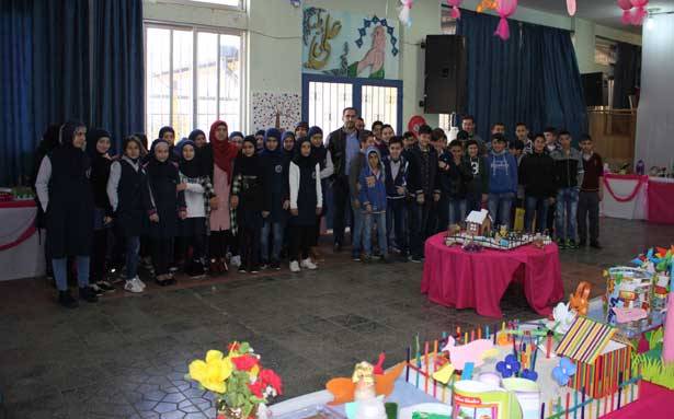 معرض بعنوان «كن صديقاً للبيئة»