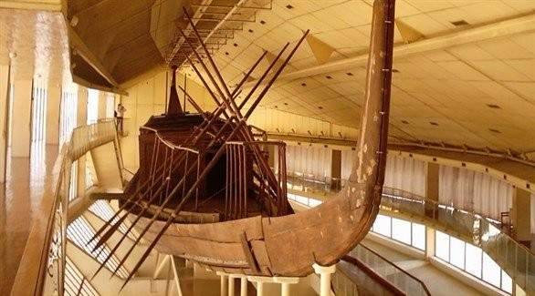 اكتشاف قطعة جديدة من مركب الملك خوفو في مصر