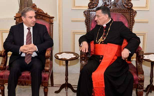 التقى وفداً من «مجموعة العمل لقضايا اللاجئين الفلسطينيين»
الراعي بحث مع فرعون قضية
التغيير الديموغرافي في بعض المناطق