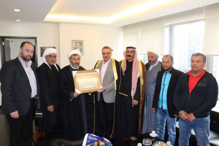 أرسلان التقى وفداً من مشايخ سوريا وعرض شؤوناً إنمائية مع بلديات