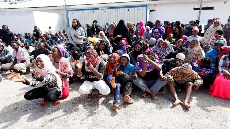 إنقاذ 200 مهاجر غير شرعي قبالة سواحل ليبيا