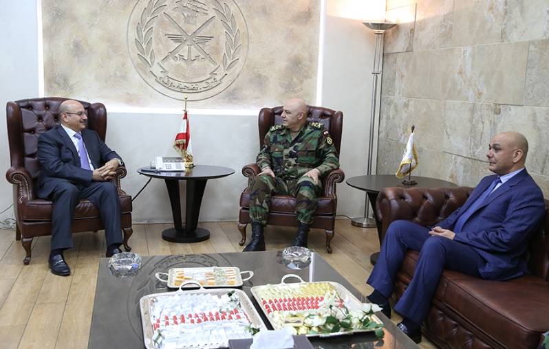 قائد الجيش عرض التعاون مع سفير الكويت وغرازيانو واستقبل حبيب وزهرمان وشمعون