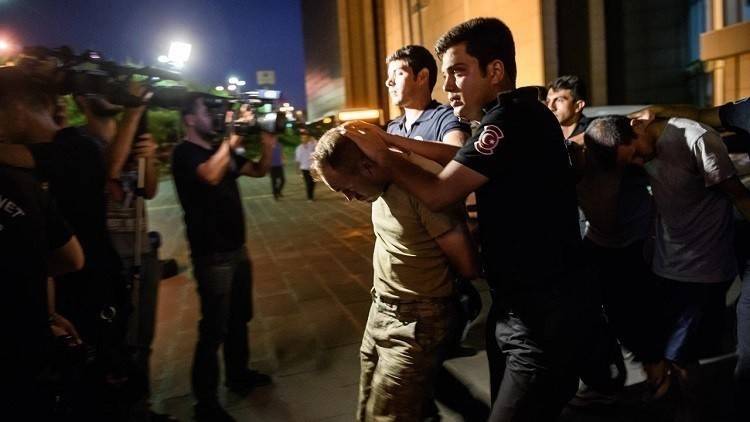 أنقرة تعتقل أكثر من 113 ألفا منذ محاولة الانقلاب