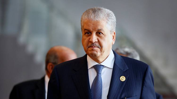 الجزائر تنشر روايتها عما دار بين وزيرها الأول ووزير الثقافة الإيراني