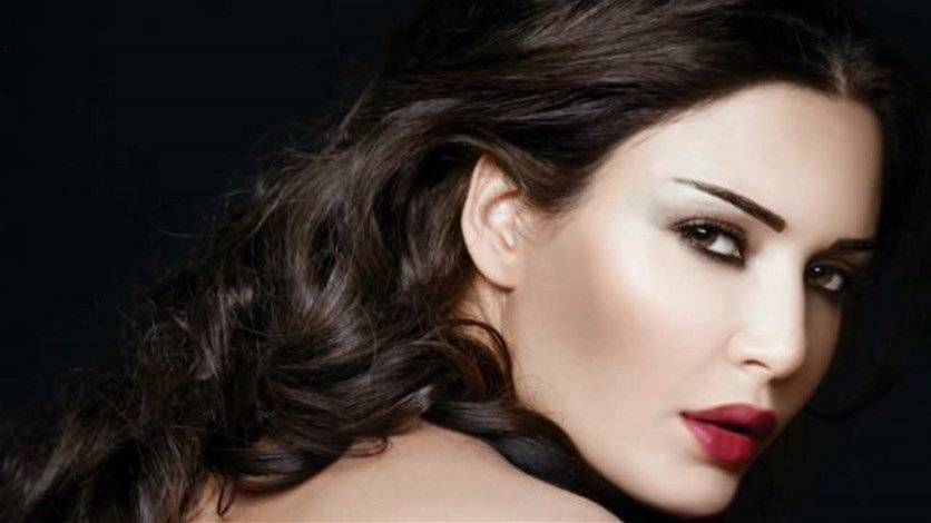 كيف ردّت سيرين عبد النور بعدما اتُّهمت بتقليد هيفاء وهبي؟