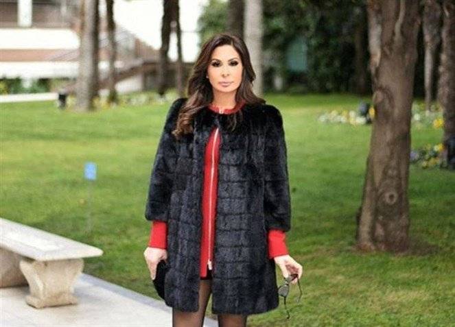 إليسا تتحدّث عن زواجها.. تضحك وتستخف!