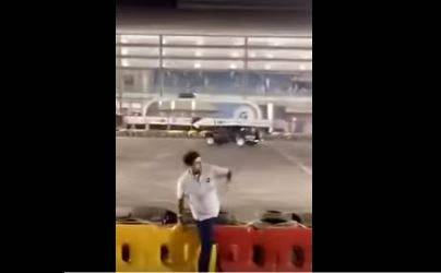 فيديو- أرادت استعراض مهارتها في القيادة.. فكانت النتيجة كارثية!