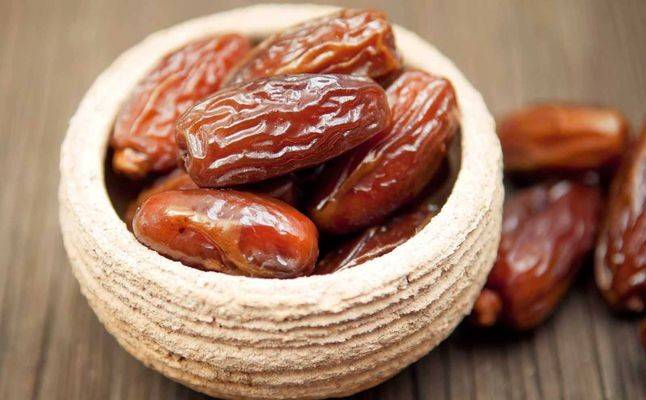 بعد هذا الخبر.. لن تترددوا عن تناول التمر يومياً!