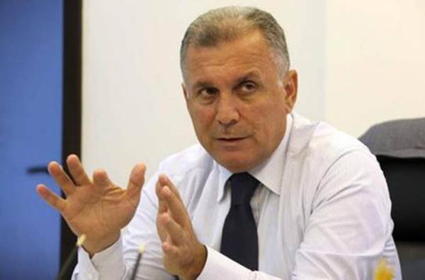 مزارعو التفاح علقوا تحركهم بعد التوصل الى اتفاق