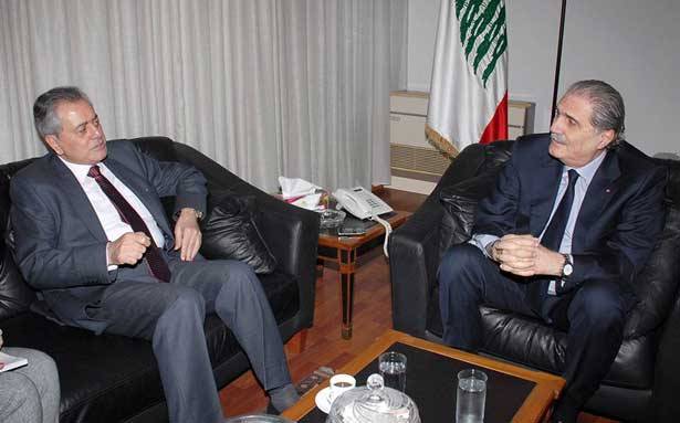 السفير السوري : كيف تحلّ أزمة النازحين
والبعض لا يُريد مُخاطبة الدولة السوريّة؟