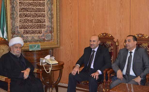 المدير العام لأمن الدولة زاره مُهنئاً
قبلان اتصل بزاسبيكين : تفجير بطرسبورغ
عمل وحشي جبان