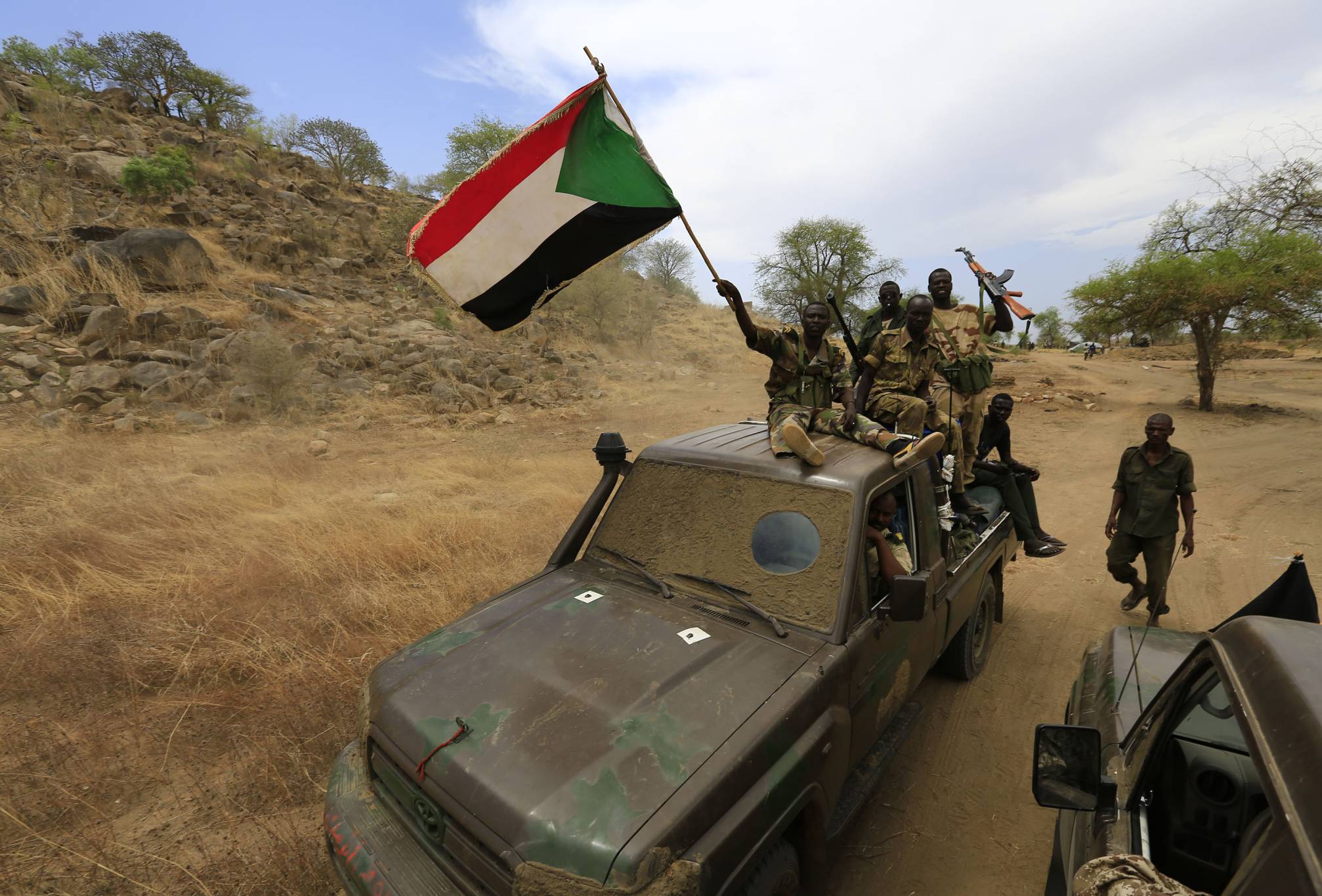 عشرات الضحايا بقتال بين قبيلتين بالسودان نتيجة صراع قبلي