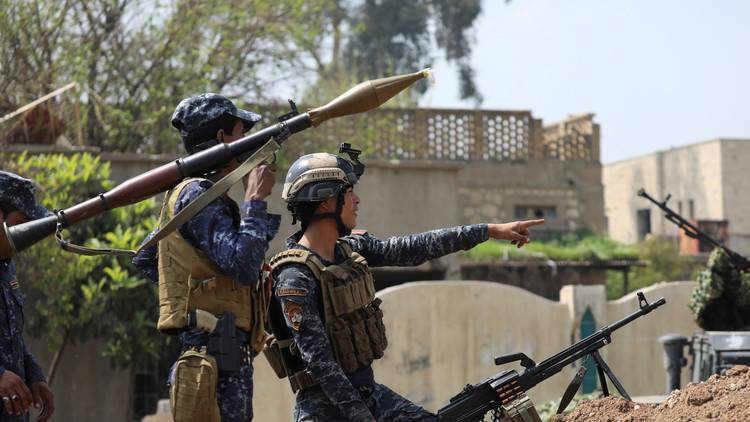 قادة «داعش» يسمحون لمسلحيهم بالفرار من الموصل