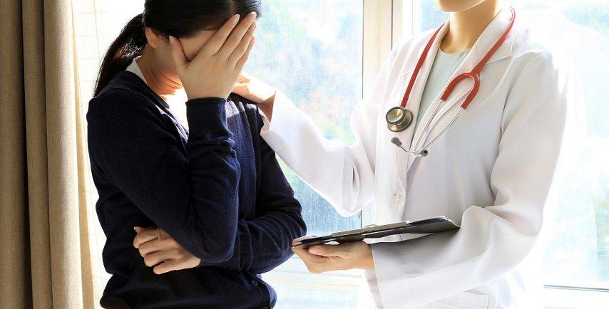 بالفيديو.. امرأة بمهبلين تكشف معاناتها مع هذه الحالة النادرة!