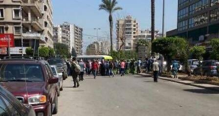 اعتصام امام مركز الضمان الاجتماعي في شارع البوليفار بطرابلس
