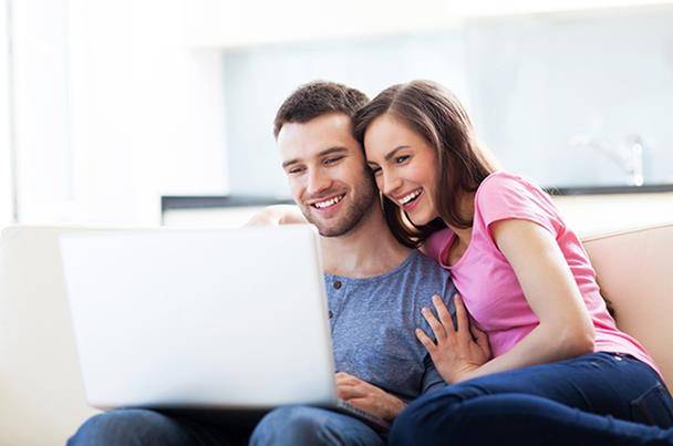 أمور يعشقها الرجل في المرأة ولا يبوح بها!!