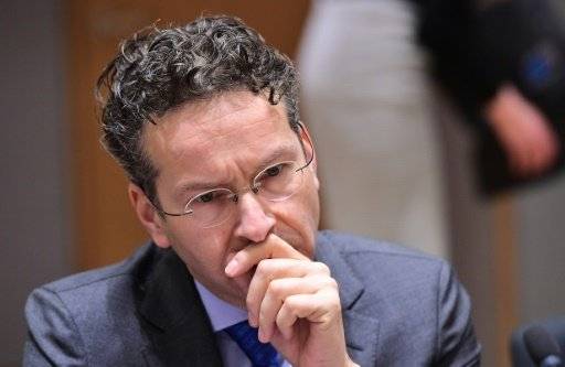 رئيس مجموعة اليورو: لندن قد تفقد مكانتها كمركز مالي في أوروبا بعد بريكست