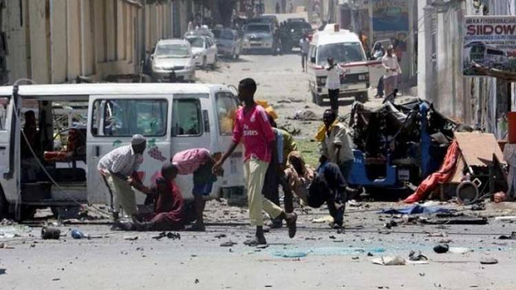 مقتل 14 شخصا بانفجار لغم في حافلة ركاب بالصومال