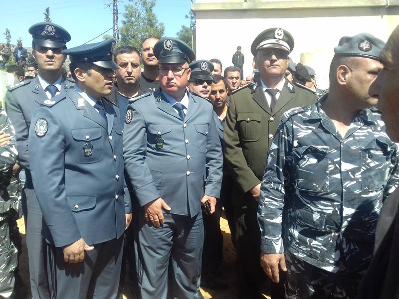 القصر شيعت الشهيد العريف عفيف جعفر بمأتم مهيب