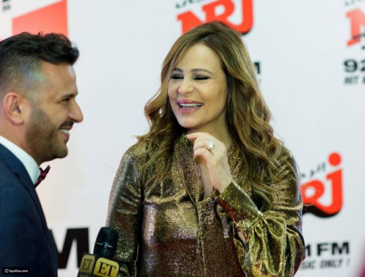 الظهور الأول لابنة زوج كارول سماحة الشابة.. هكذا تتعامل معها!