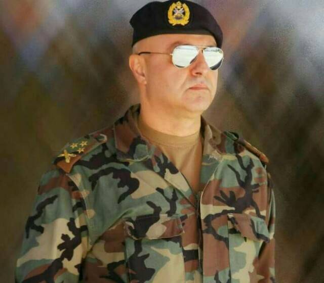 قائد الجيش العماد جوزيف عون يتفقد الخطوط الأمامية في عرسال ووادي حميد