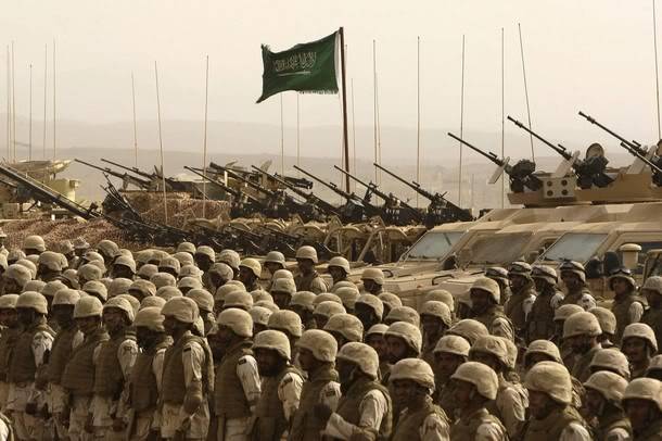 العدوان السعودي يكثف من قصفه البحري والجوي لتعز