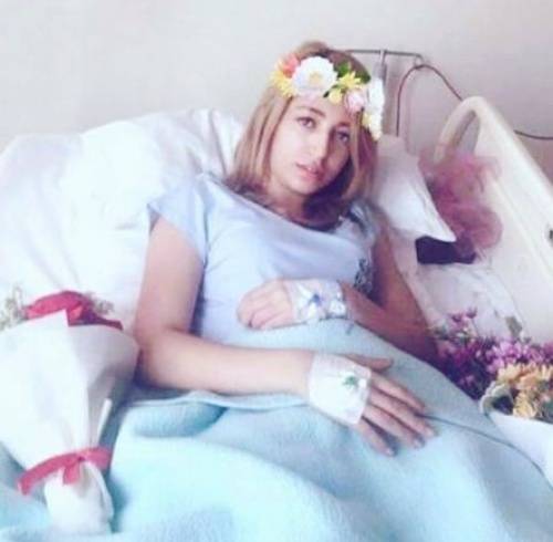 زوجة علي ربيع في المستشفى... ما تفاصيل حالتها؟