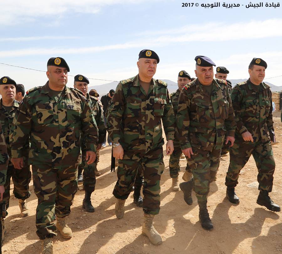 قائد الجيش تفقد الوحدات في عرسال