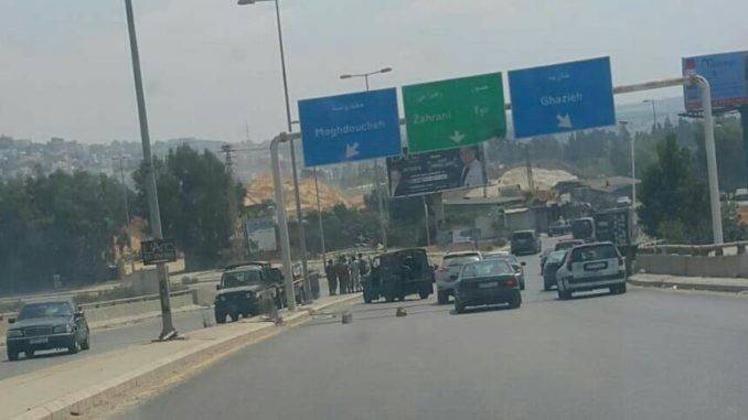قُتل ليلاً.. تحت جسر الغازية!