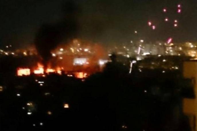 بلال بدر وبعض مسلحيه يرتدون أحزمة ناسفة!