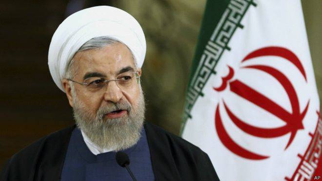 الرئيس الايراني يشدد على وقوف بلاده الى جانب سورية في حربها ضد الارهاب