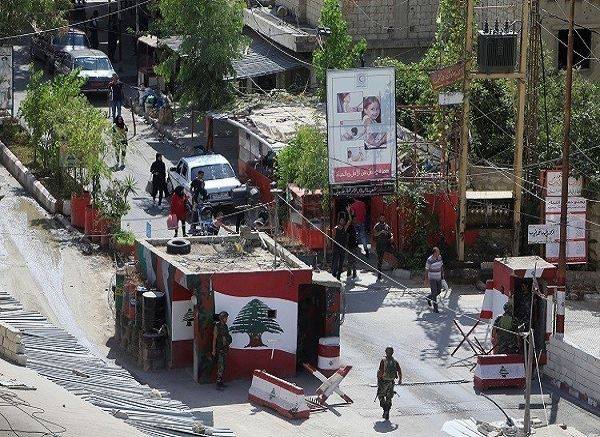 توقف الاشتباكات في عين الحلوة فجراً .. سقوط المربع الامني لبلال بدر
