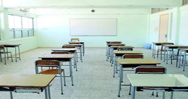 وقف الدروس في جامعة الجنان فرع صيدا غدا