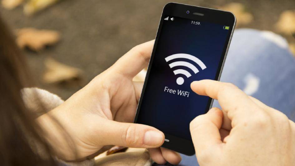 لهذه الأسباب عليك الحذر من نقاط الـwifi العامة!