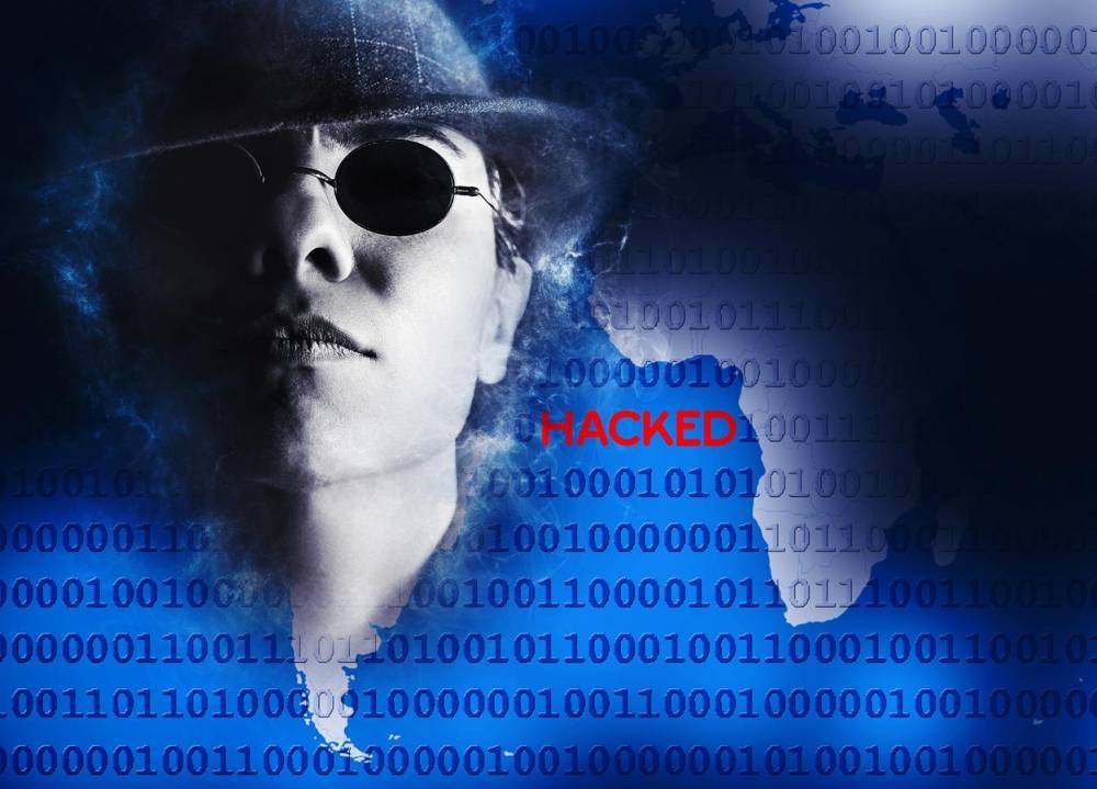 كيف تكتشف الحسابات الزائفة على مواقع التواصل؟