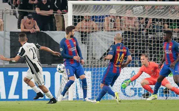 يوفنتوس يتقدم على برشلونة ذهاباً (3-0)
وتأجيل لقاء دورتموند وموناكو بسبب تفجيرات