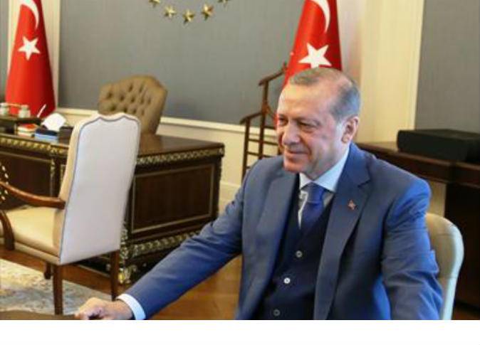 أردوغان: دخلت السجن بسبب قصيدة!