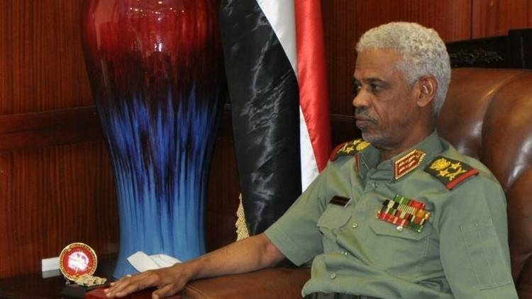 وزير الدفاع السوداني: يمارسون الاستفزاز في حلايب ونحن نمارس ضبط النفس